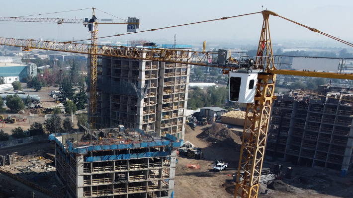 CChC y quiebra de constructoras: “No es solo el costo de los materiales, también nos afecta mucho el tema administrativo”