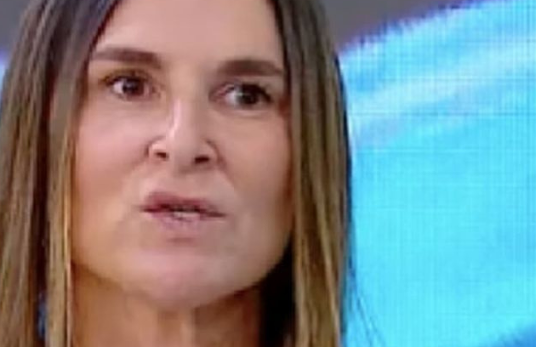 General de Carabineros exigió que periodista Paulina de Allende-Salazar se retirara de punto de prensa por haber dicho «paco»