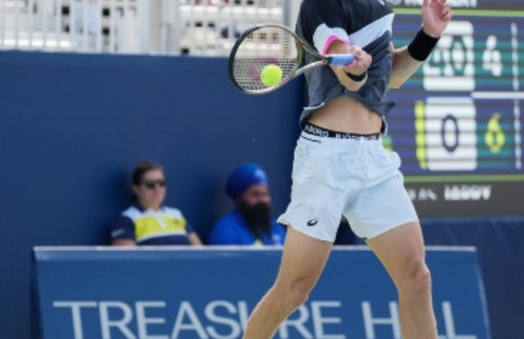 Nicolás Jarry se retiró del Masters de Cincinnati por el nacimiento de su segundo hijo