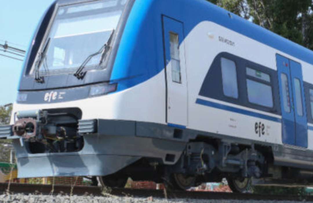 Empresa española acusa que estatal china que fabricará trenes para EFE en Chile hizo oferta temeraria