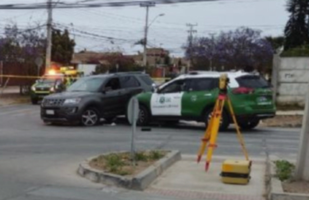 Tras persecución por robo a vehículo: sujeto intentó atropellar a carabineros en La Serena