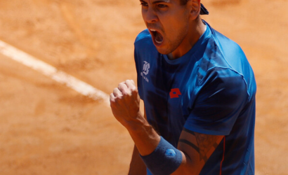 ¡Implacable! Alejandro Tabilo mostró su solidez y se metió en semifinales con triunfo ante Zhang