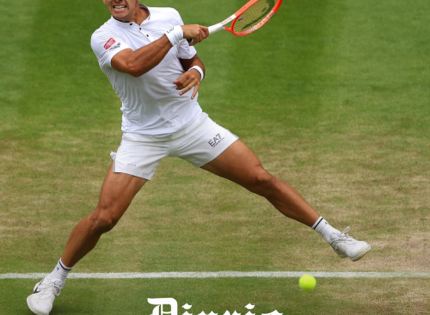 Cristian Garin se impone en última ronda de la qualy y se instala en cuadro principal de Wimbledon