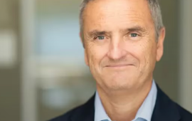 Ricardo Caballero sobre Chile: “Hoy, somos parte del montón. Tenemos mentalidad de lotería, en vez de mentalidad de esfuerzo”