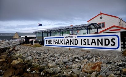 Las Islas Malvinas descansan sobre 500 millones de barriles de petróleo. Ahora Reino Unido quiere autorizar su extracción