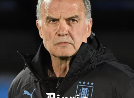 El sello del Loco borra la era Tabárez: los drásticos cambios de Marcelo Bielsa que marcan al nuevo Uruguay