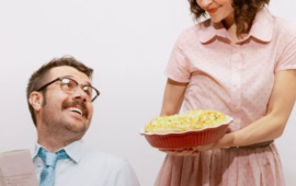 El origen de las ‘tradwives’, el movimiento ‘aesthetic’ que recupera los valores de la “madre y esposa tradicional”