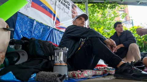 Venezolanos cumplen más de 150 horas en huelga de hambre frente a la ONU, exigiendo que el Consejo de Seguridad aborde la crisis en Venezuela