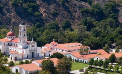 Universidad católica Thomas Aquinas ‘rankeada’ como la más conservadora de EE.UU.