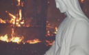 Lo catalogan como un milagro: Imagen de una virgen quedó intacta tras incendio que consumió iglesia en Córdoba