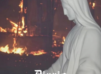 Lo catalogan como un milagro: Imagen de una virgen quedó intacta tras incendio que consumió iglesia en Córdoba