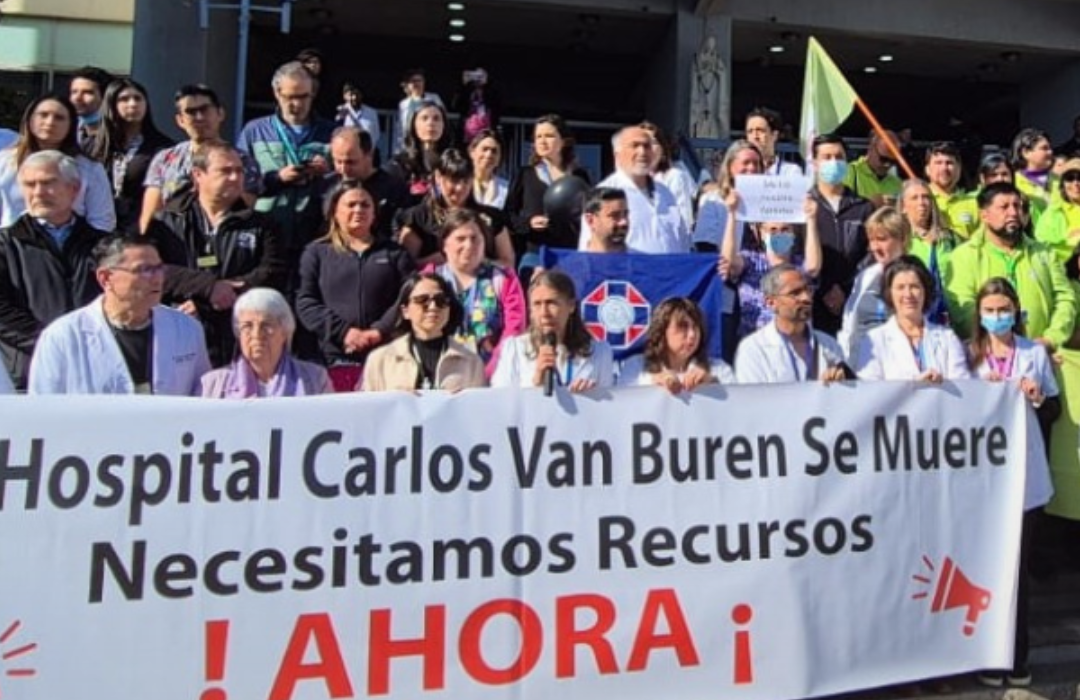 Crisis en Hospital Van Buren: Falta de recursos ha llevado a cierre de pabellones y ataques de usuarios