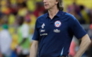 Ricardo Gareca seguirá al mando de la Roja con exigencias para las próximas fechas