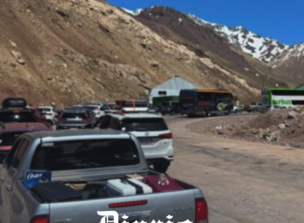 Paro de personal aduanero en Argentina afectará paso Los Libertadores con demoras extras para usuarios