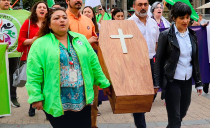 Gremios de la salud pública protestan para exigir inyección de recursos