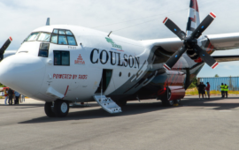 Gobierno recibió avión Hércules C-130 para combatir incendios forestales