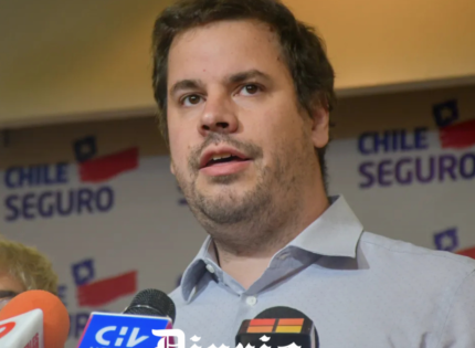 Álvaro Bellolio y regularización acotada anunciada por el gobierno: “Chile premia a quienes cruzan la frontera de manera ilegal y trabajan sin autorización”