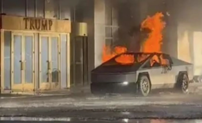 Explota una Cybertruck de Tesla con fuegos artificiales, tanques de gas y combustible frente al Hotel Trump en Las Vegas