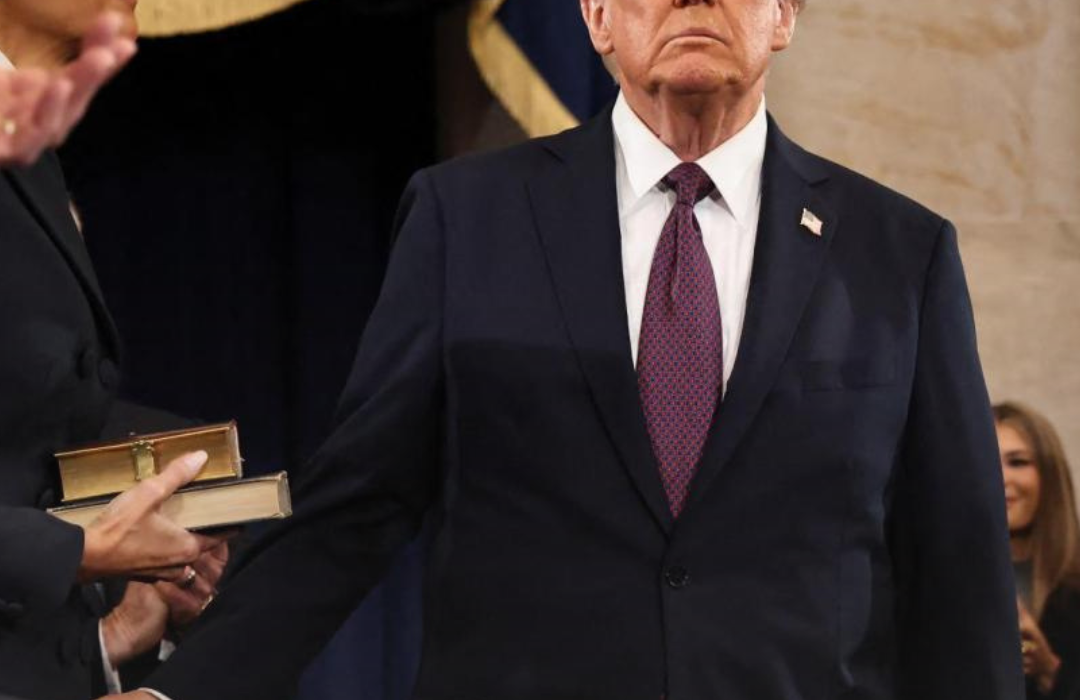 Trump a la presidencia: EE.UU reconocerá solo «dos sexos» y eliminará programas federales que promueven la diversidad