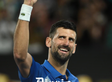Un incombustible Novak Djokovic venció a Alcaraz y avanzó a semifinales en Australia