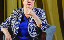 Ministerio Público decide “abstenerse de toda investigación” sobre antecedentes académicos de Bachelet