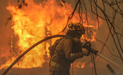 Gobierno adeuda más de $1.000 millones a un proveedor que prestó servicios hace un año en megaincendio de Valparaíso