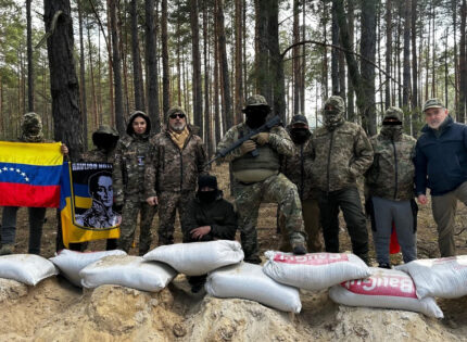 Convocatoria Internacional: Venezolanos en el Batallón Bolívar de Ucrania Llaman a la Formación de un Ejército Libertador