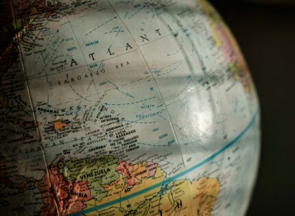 Izquierda: Igualdad en la Pobreza, la Fórmula del Fracaso Socialista