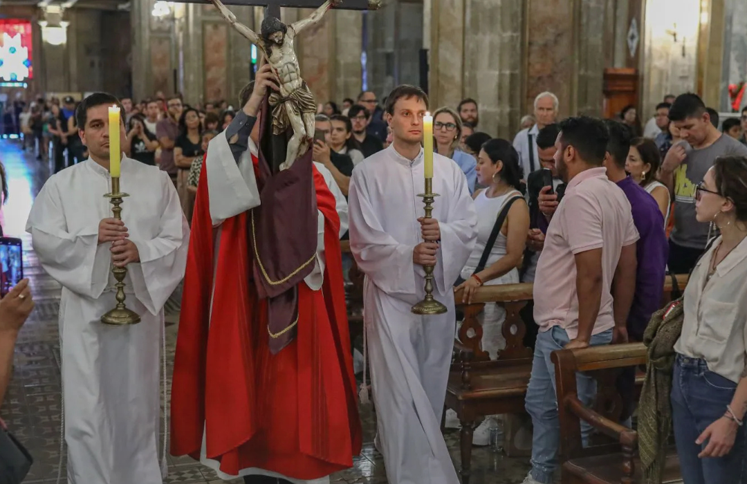 Cardenal Chomali: Cuidar el Viernes Santo es cuidar a Chile