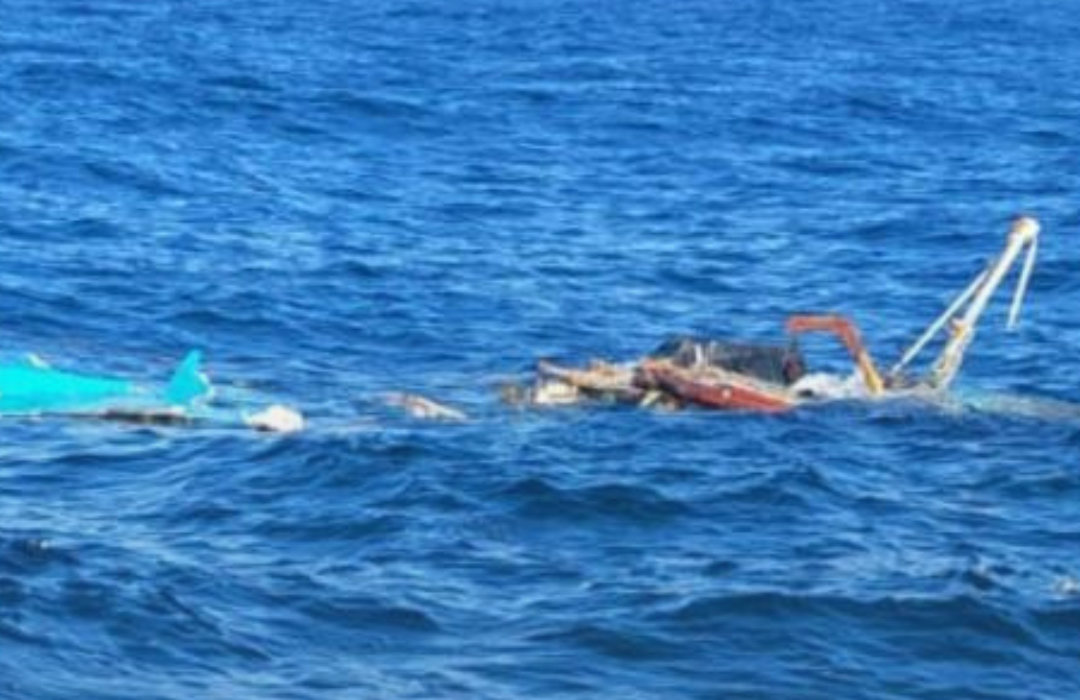 Para sobrevivir 15 días: detallan cómo es la balsa de emergencia que habrían utilizado pescadores desaparecidos