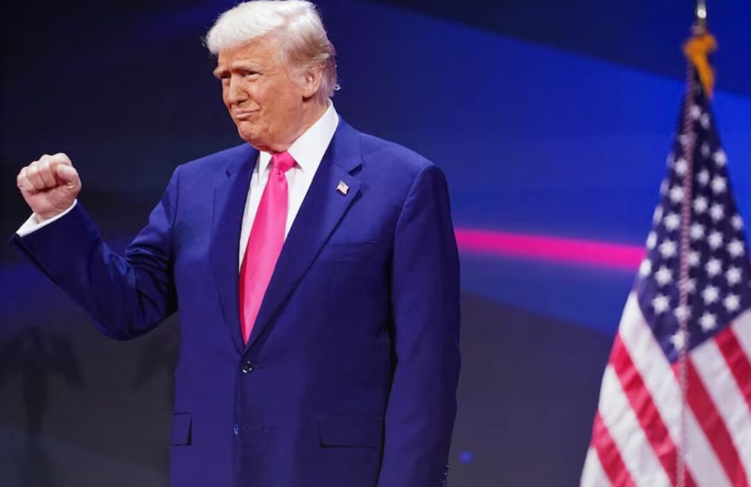 La Corte Suprema de Estados Unidos falló a favor de Trump y desestimó órdenes que revirtieron despidos ordenados por su Administración