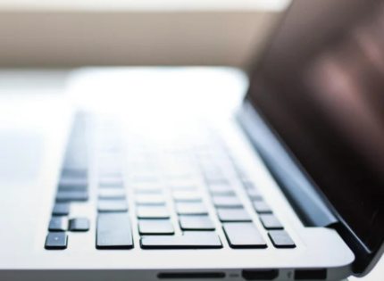 Inteligencia artificial y desinformación: Cuatro claves para identificar fake news y evitar contenido engañoso