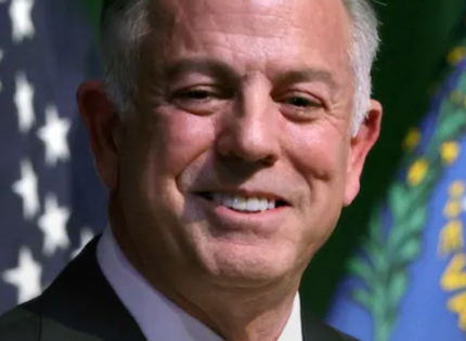 Gobernador de Nevada veta un proyecto de ley que declaraba la FIV como un «derecho»