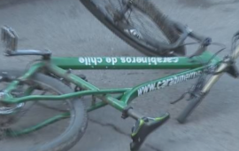 Carabinero en bicicleta fue atropellado mientras acudía a una emergencia en Recoleta
