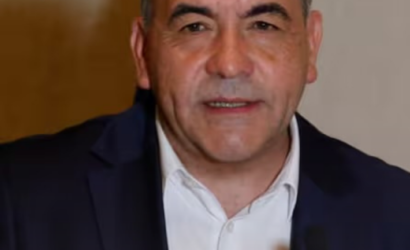 Puma y Adidas se querellan contra senador Fidel Espinoza por el ingreso de ropa deportiva falsificada
