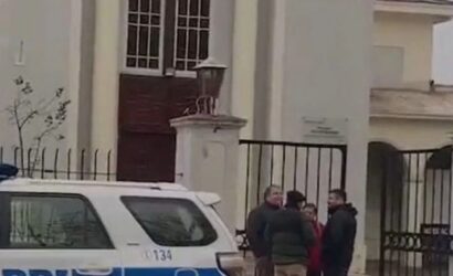 Párroco es apuñalado tras enfrentar a delincuentes en asalto a iglesia de Talca