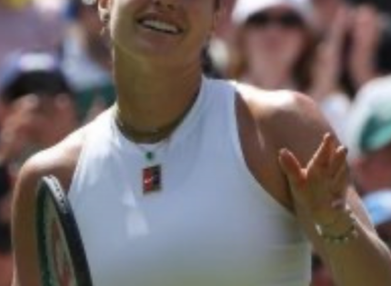 Aryna Sabalenka no dio espacio a las dudas y se estrenó con victoria en Wimbledon