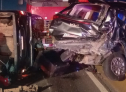 Colisión múltiple involucra a seis vehículos y un camión en Ruta 5 Sur en cercanías de Curicó