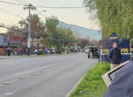 Dos hombres fueron asesinados a balazos en cancha de fútbol de Colina: Uno de ellos era militar