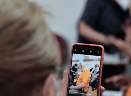 Lapidario diagnóstico entre adultos mayores: 84% revela que no quiere vivir en un asilo