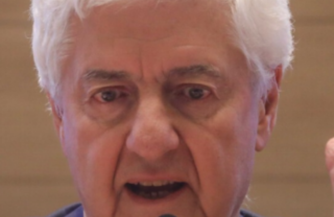 Denuncian a director del SII por no pagar contribuciones de vivienda durante 9 años