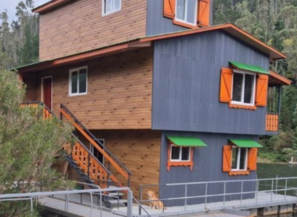 Vecino que construyó casa flotante ilegal en el río Futa deberá restituir el lecho y pagar $3.500 millones