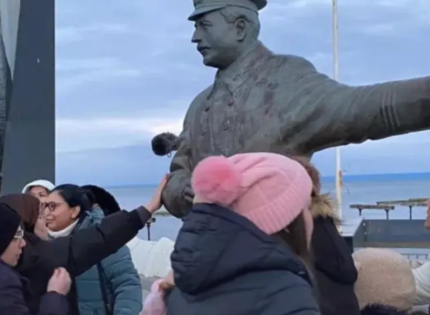 Hallan con vida a tripulante paraguayo tras dos días desaparecido en mar de Magallanes