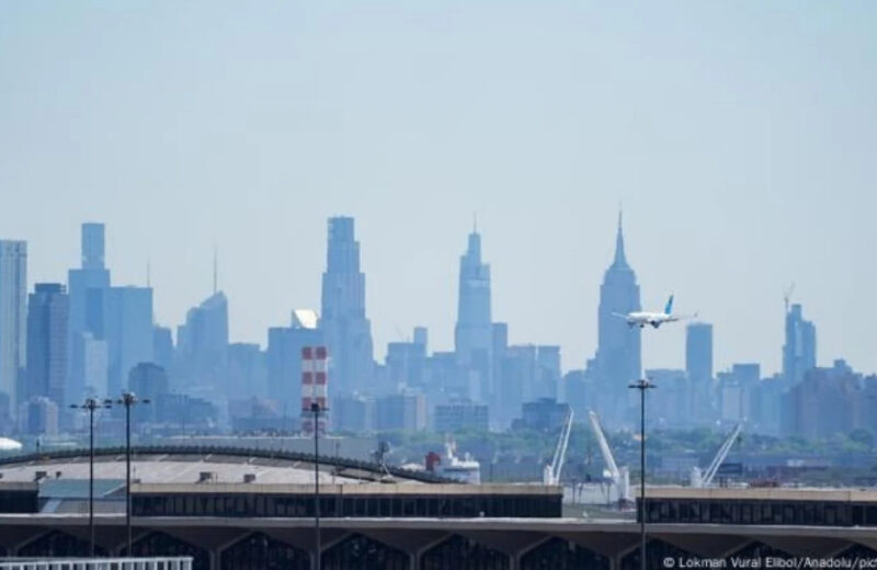 EE.UU. exigirá hasta 15 mil dólares a turistas con el «objetivo de frenar la inmigración ilegal»