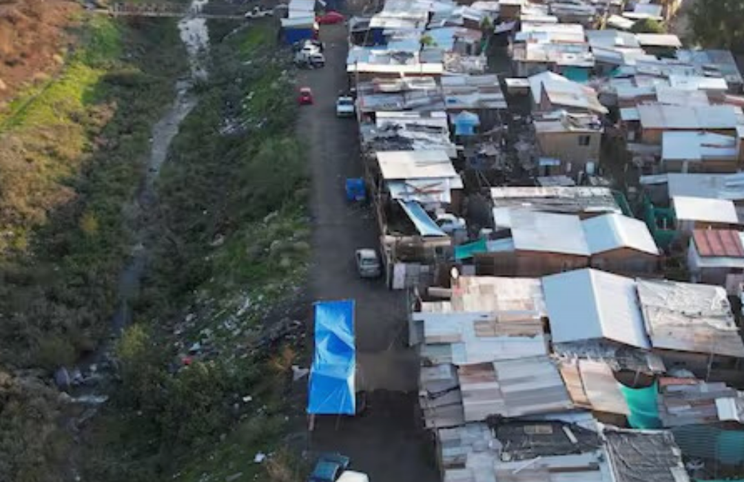 Municipalidad de La Florida denuncia amenazas contra funcionarios por desalojo de Campamento Dignidad