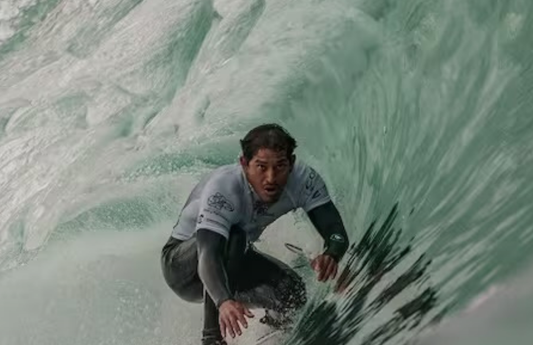 Vuelve el circuito mundial de surf a Chile con doble corona en Arica e Iquique