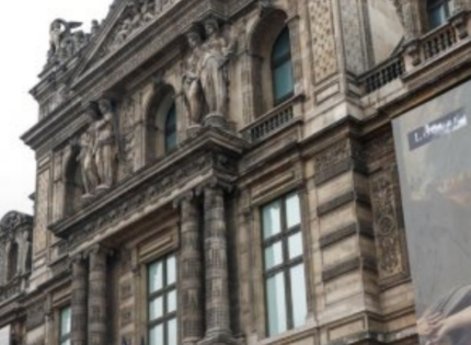 Francia: Ladrones del Louvre se llevaron ocho joyas «de un valor incalculable»