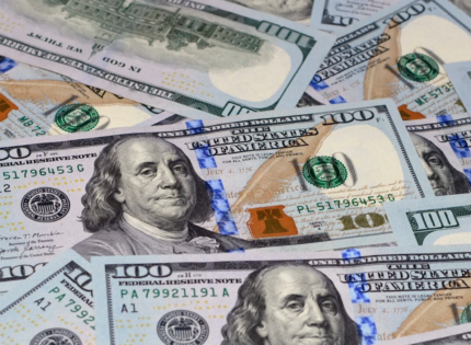 El cobre alcanza su mejor nivel en más de dos meses y el dólar continúa presionado a la baja