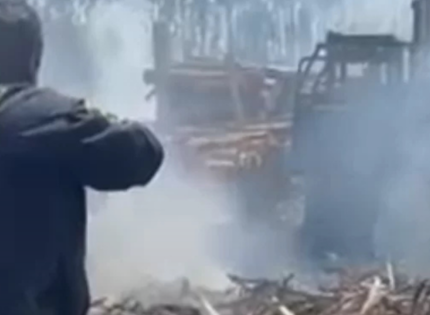 Queman 7 máquinas forestales en Cunco: es el cuarto ataque incendiario en 72 horas en La Araucanía