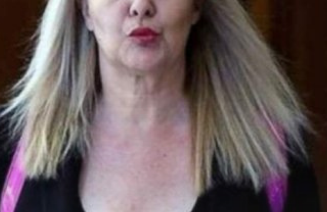 Pamela Jiles advirtió que le hará «la vida imposible» a Kast si es Presidente